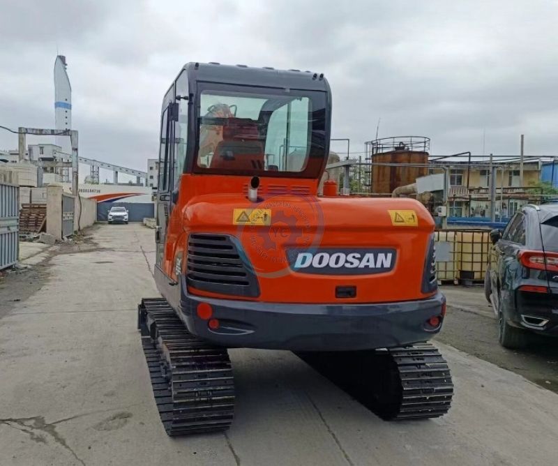 Doosan DX55